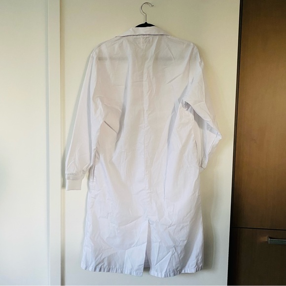 Lab Coat - Size XS Unisex - Picture 2 of 2